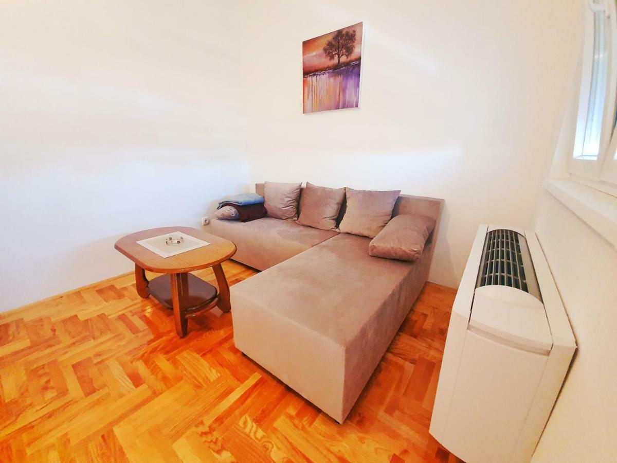 Apartman 44 Bijeljina Kültér fotó